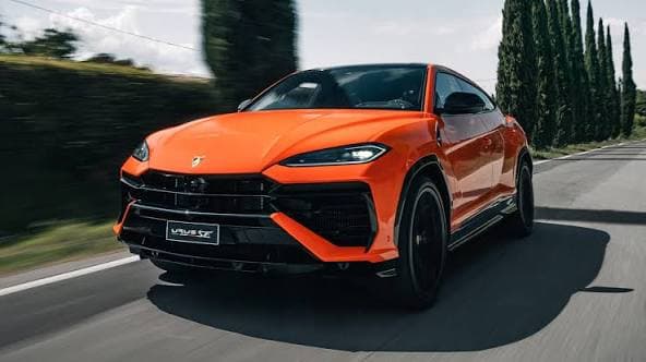 2025 Lamborghini Urus - Rear Exterior View