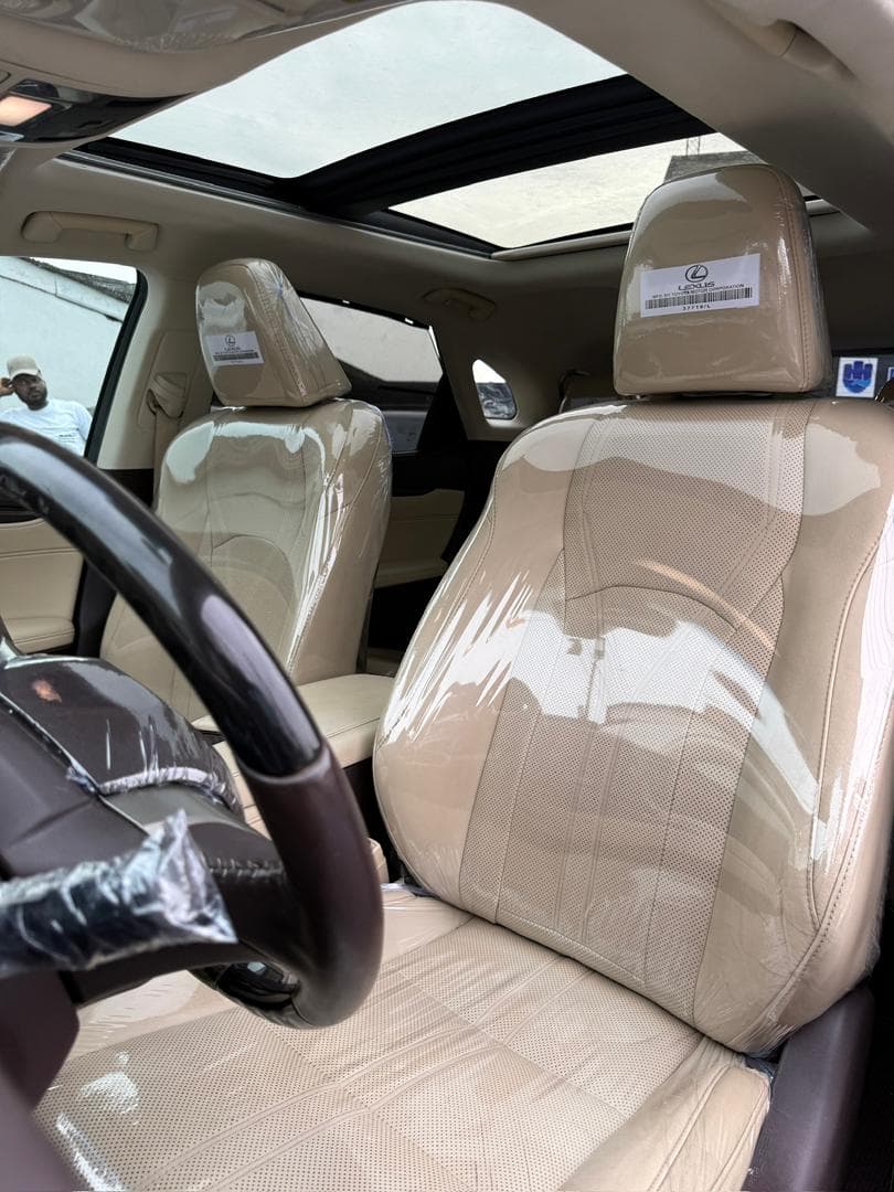 2016 Lexus Premium rx350 - Photo 7