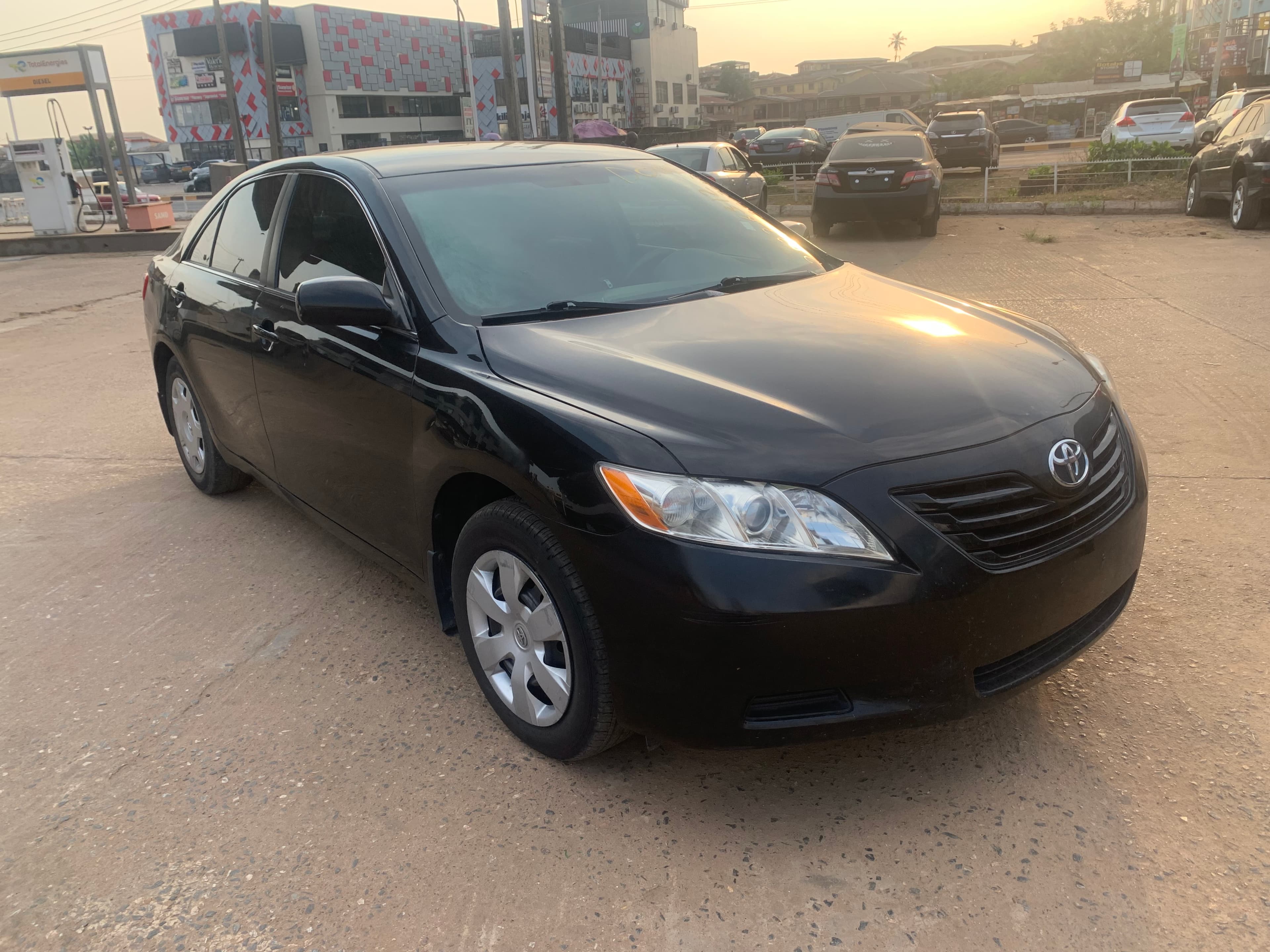 2009 Toyota Camry LE - Rear Exterior View