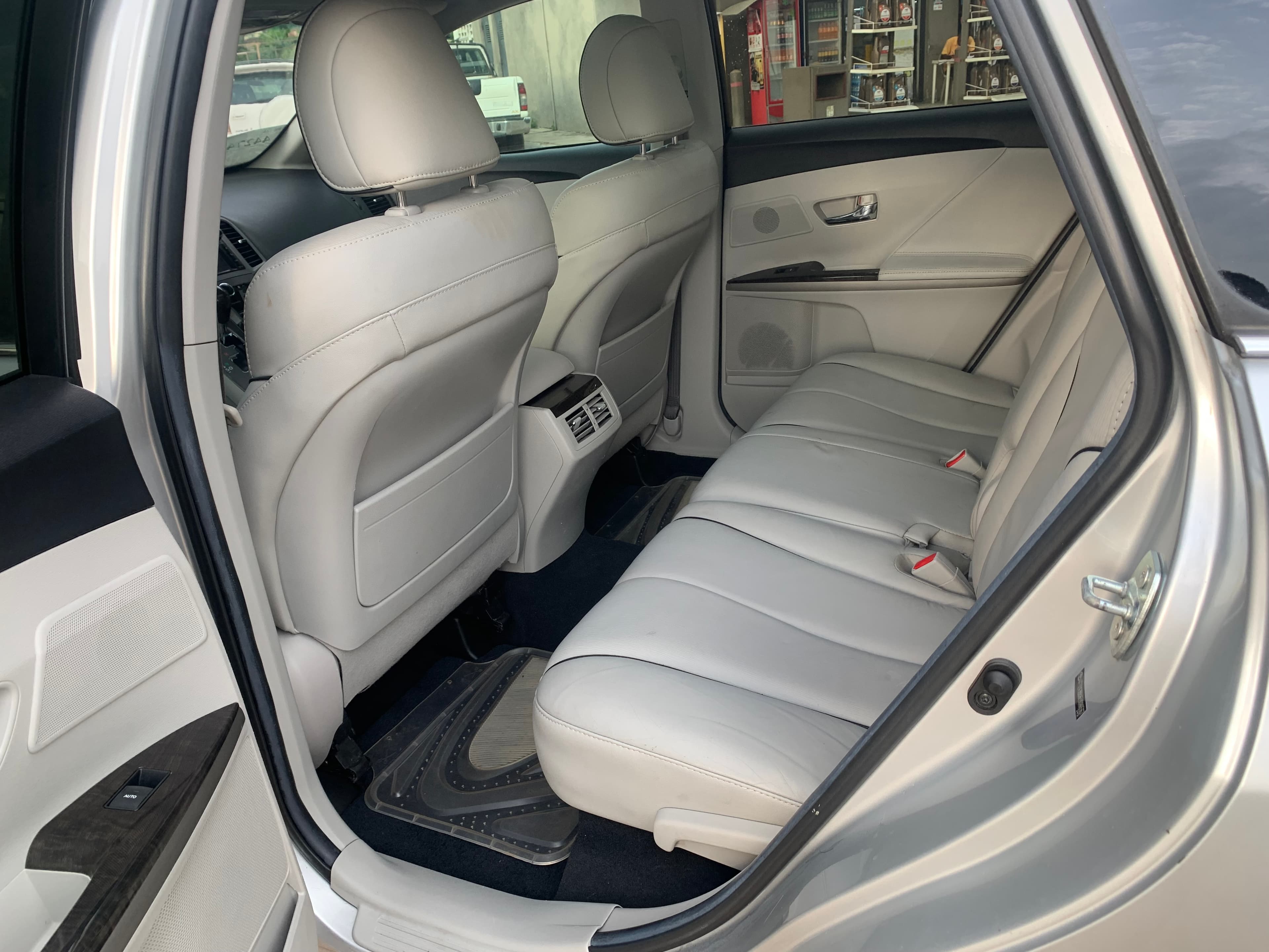2014 Toyota Venza - Rear Exterior View