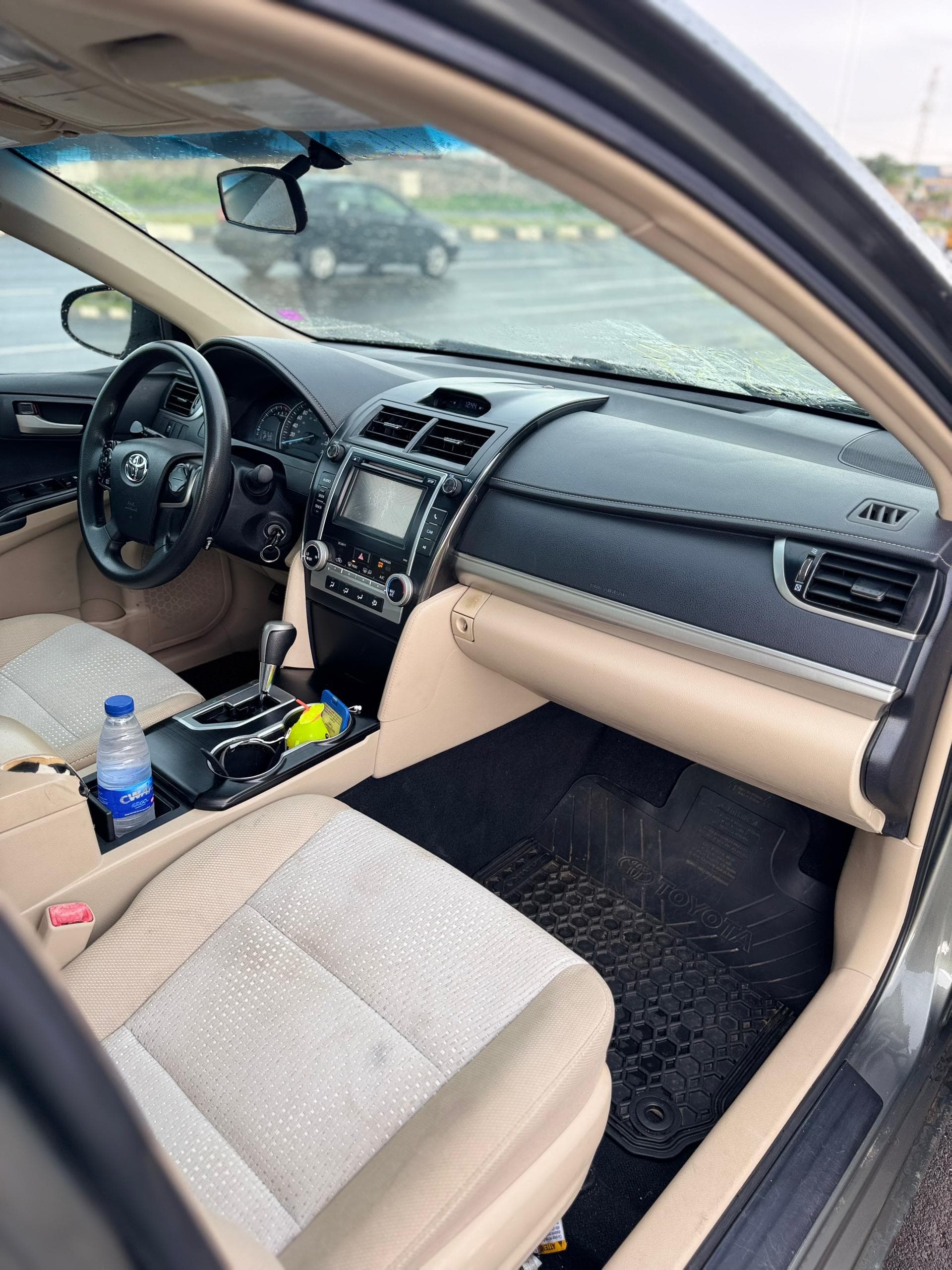 2012 Toyota Camry - Detail View