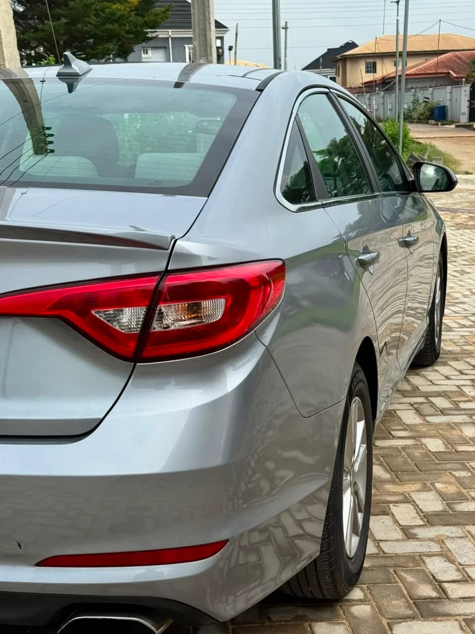 2017 Hyundai Sonata - Detail View